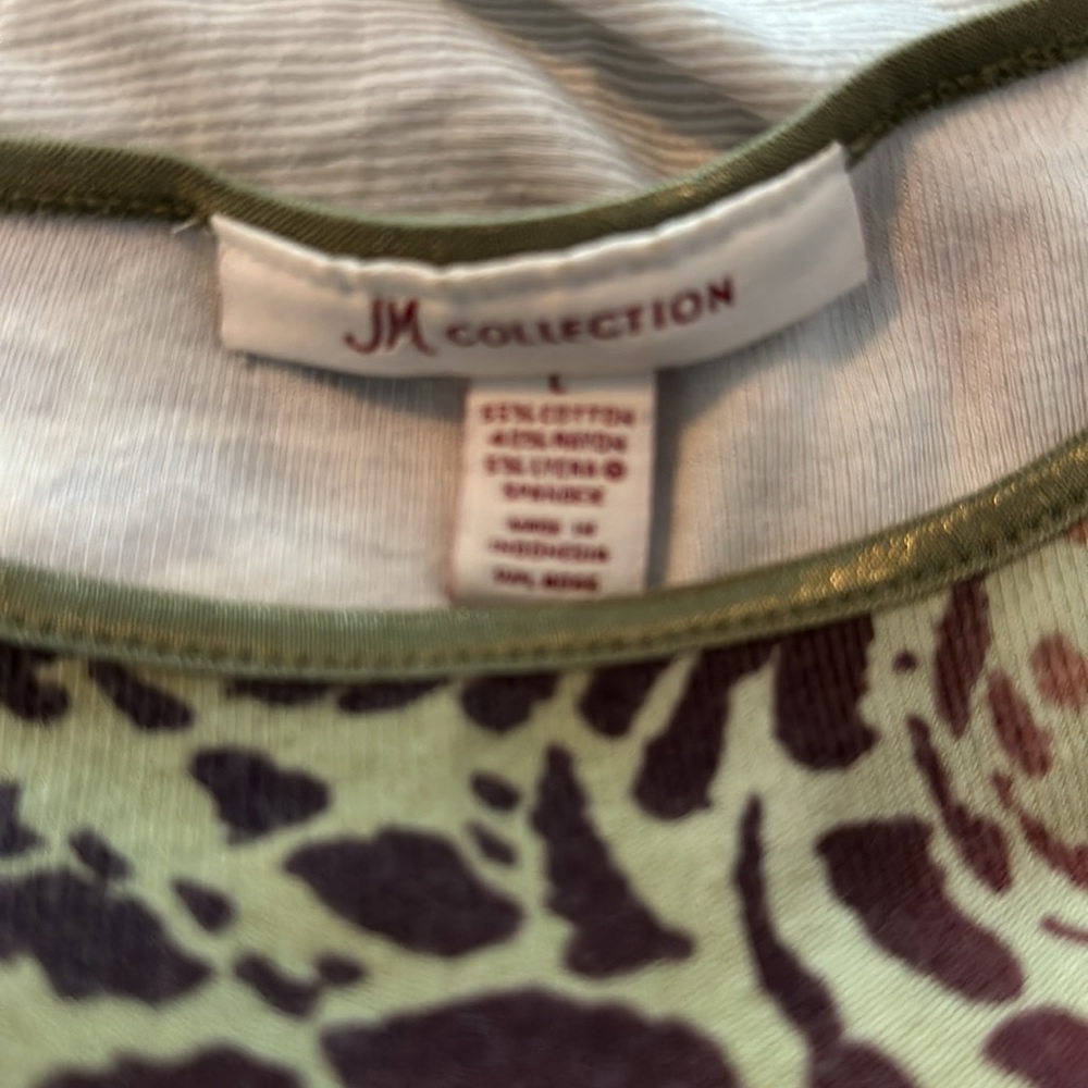 Print Top - Picture 2 of 2